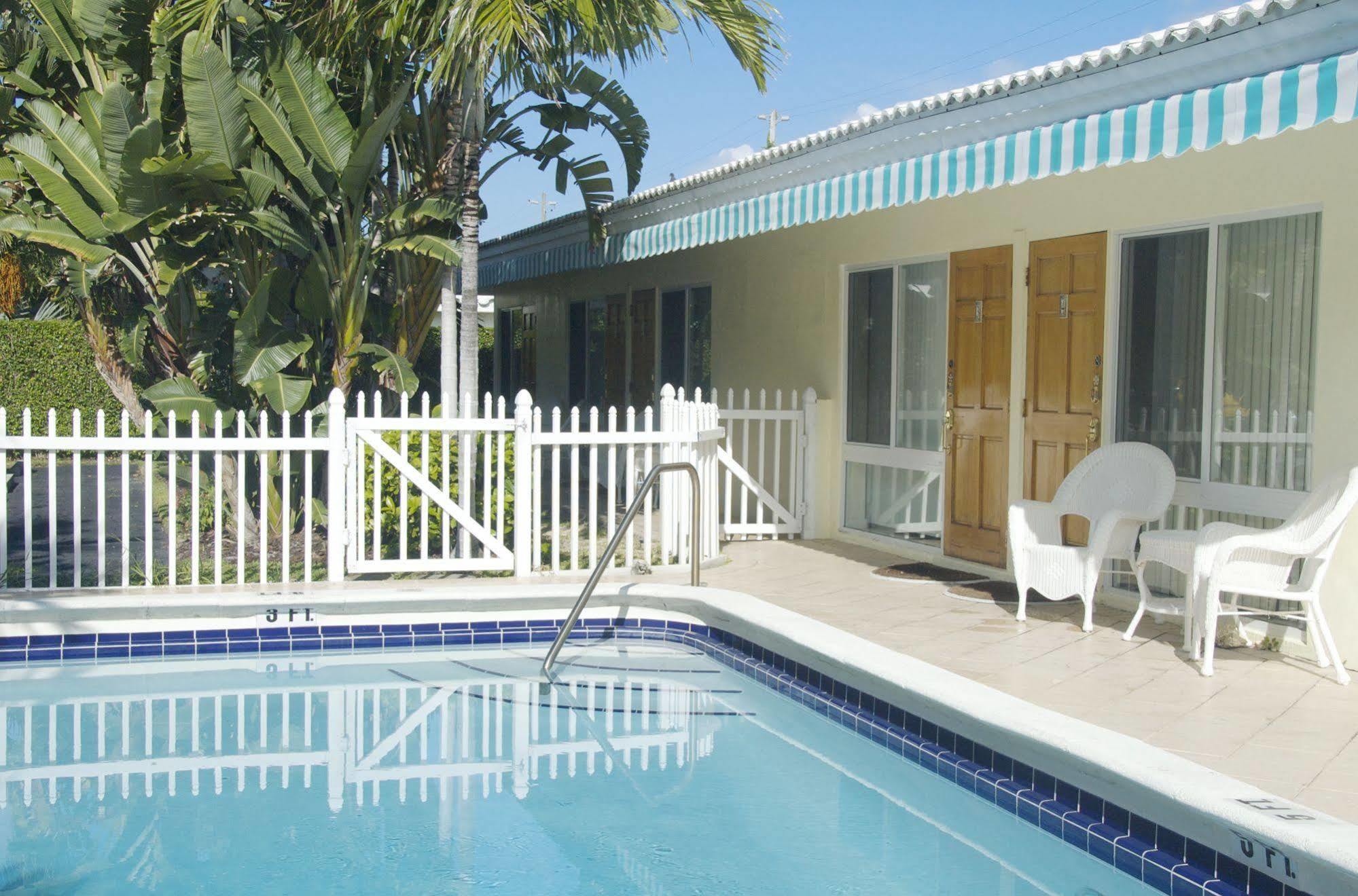 Pineapple Place Apartment Pompano Beach Exterior photo